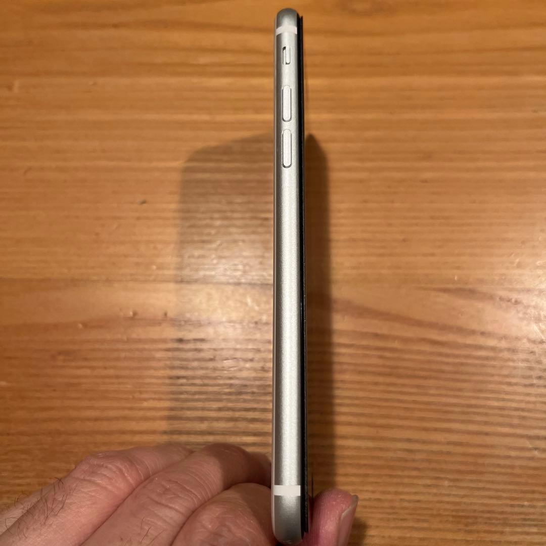 Apple iPhone SE (第2世代) 128GB ホワイト 本体