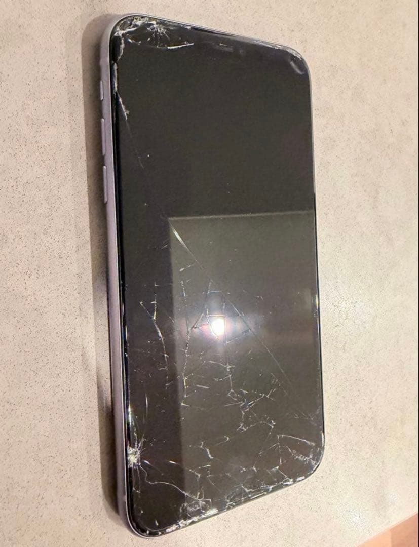 【SIMフリー】Apple iPhone 11 ラベンダー 64G