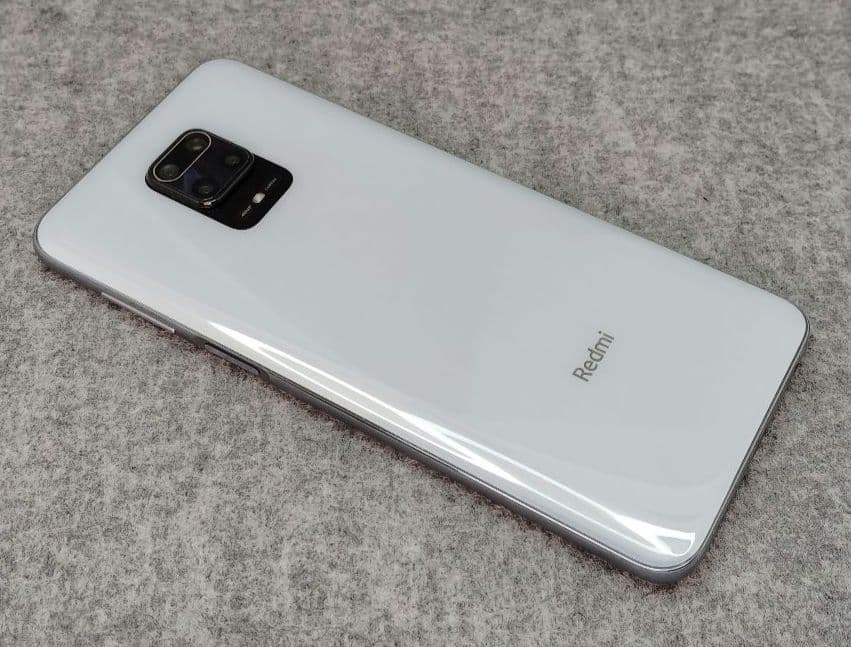 Xiaomi Redmi Note 9S 128GB SIMフリー