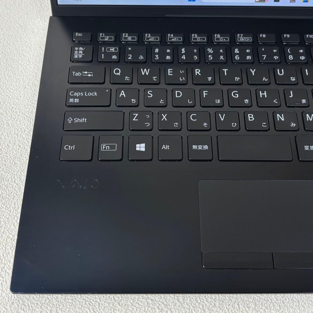 VAIO Pro 第10世代i5 1035 SSD 256GB 8G