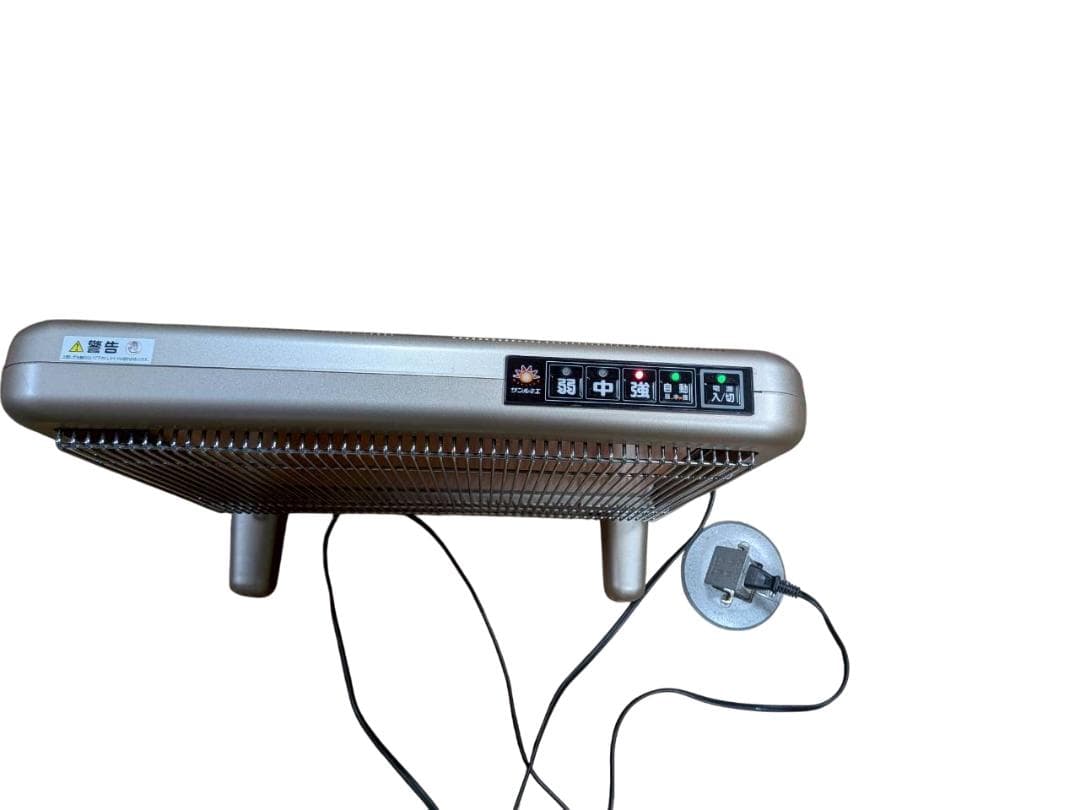 サンルミエ・エクセラ7 ホワイト　遠赤外線暖房機　N700Ｌ-GR