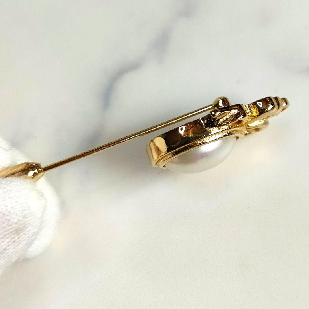 【美品✨】クリスチャンディオール　ピンブローチ　パール CDロゴ ゴールド金具