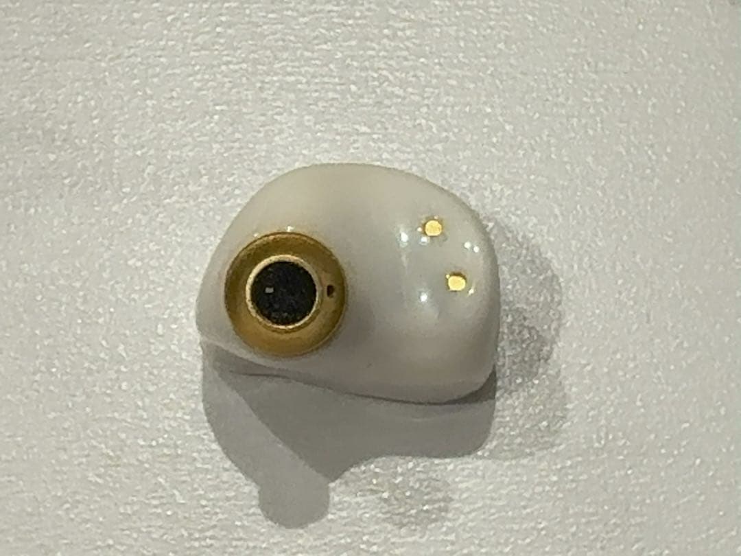 NUARL Inovatör 限定カラー　ホワイト・ポーセレン