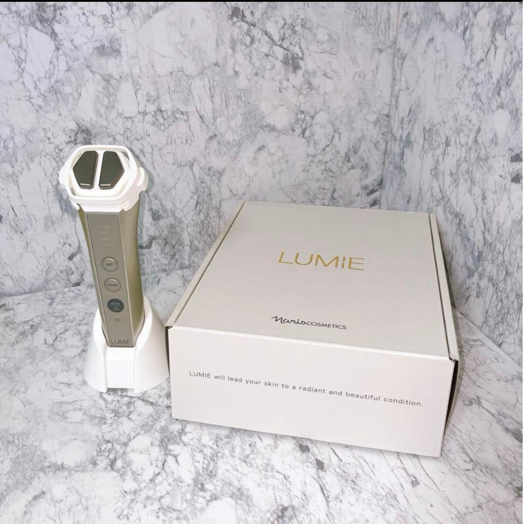 LUMIE EMS 美顔器 最新モデル 新品