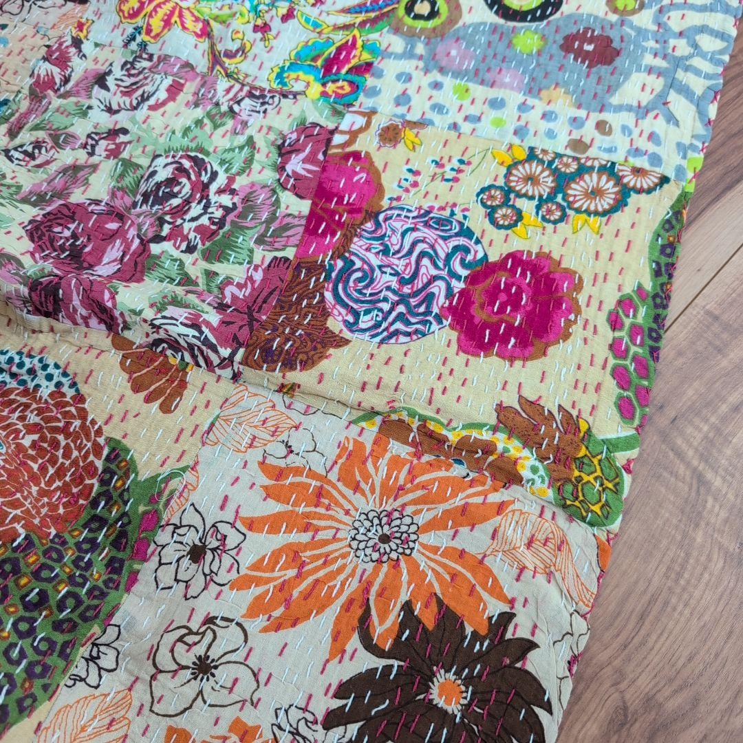 【M】ベージュ 手仕事 パッチワーク 一点物 カンタキルト マルチカバー 721