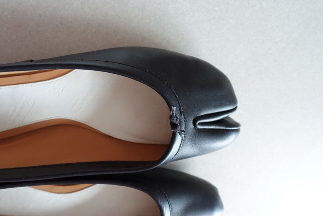 マルジェラ　足袋ブーツ　黒　パンプス　バレーシューズ