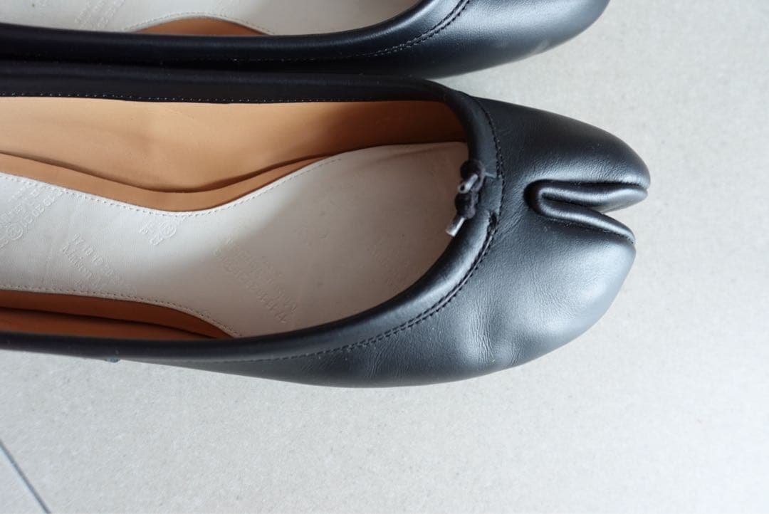 マルジェラ　足袋ブーツ　黒　パンプス　バレーシューズ