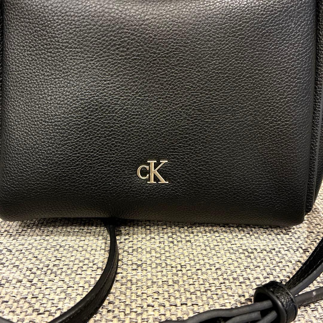 美品  MINIMAL MONO TINA BAGブラック