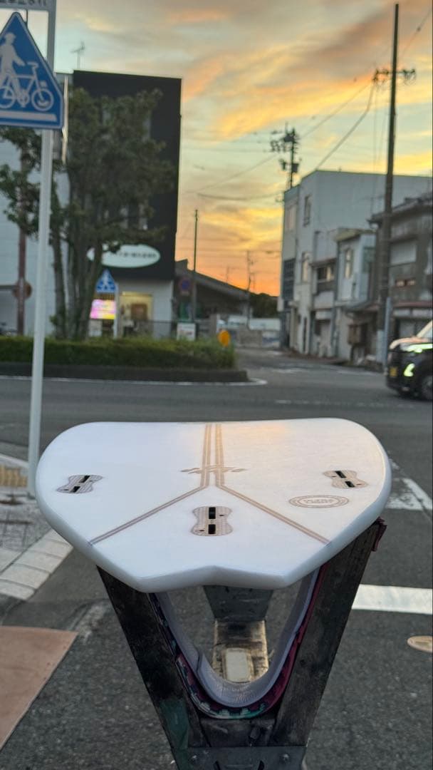 G skate 5’4” 27.2L