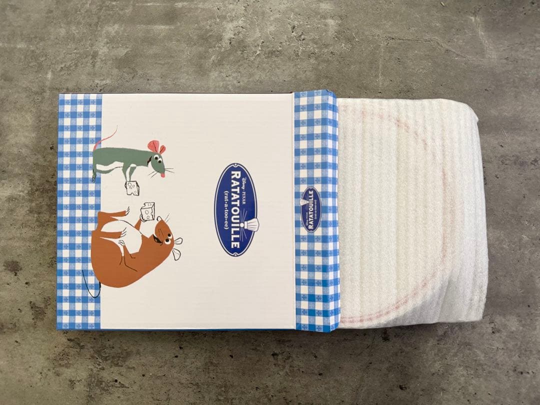 ディズニーストア　レミー　プレート　皿　タイマー　ランチョンマット