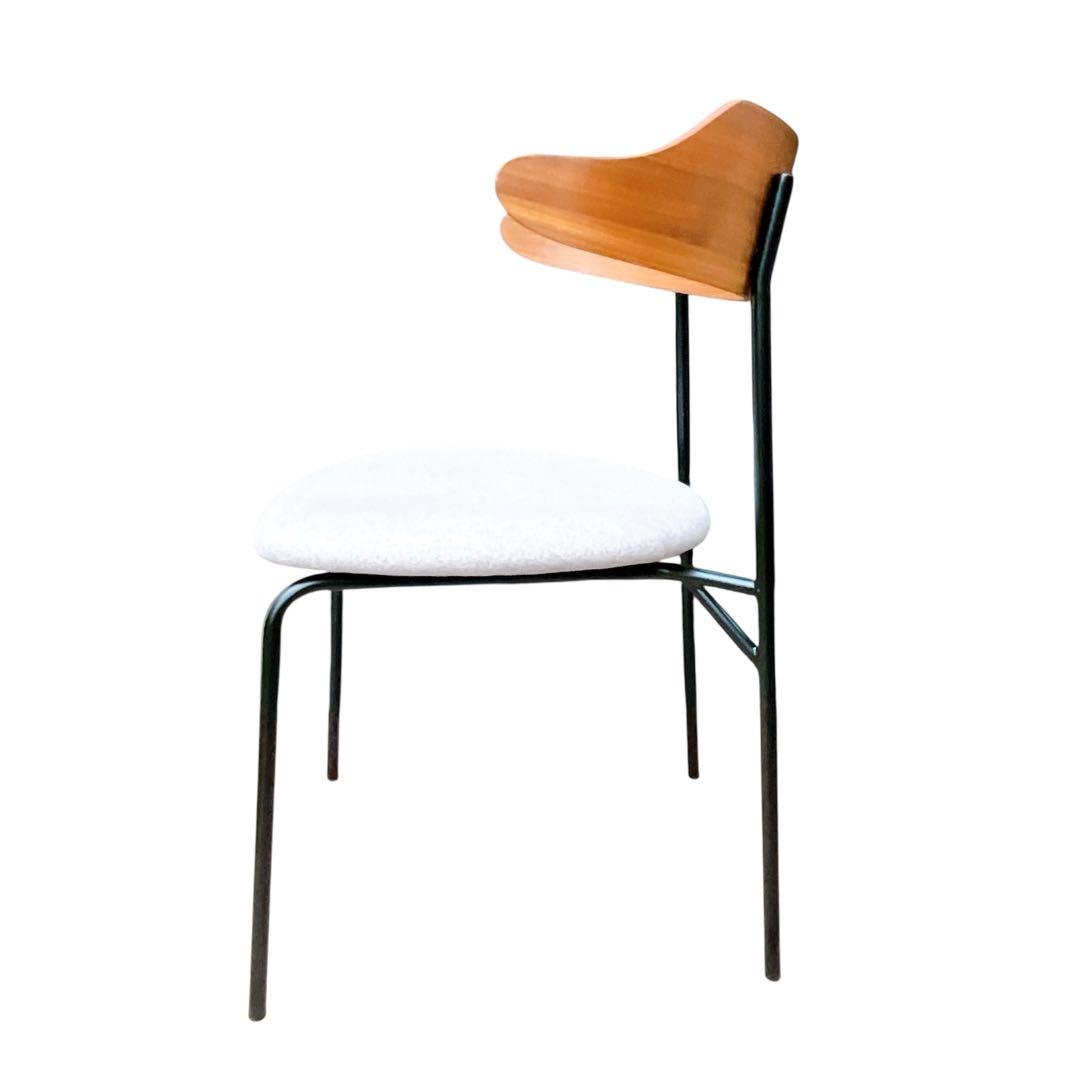 関家具　カペルⅢダイニングチェア座面ライトグレー　ウォルナット　2脚セット