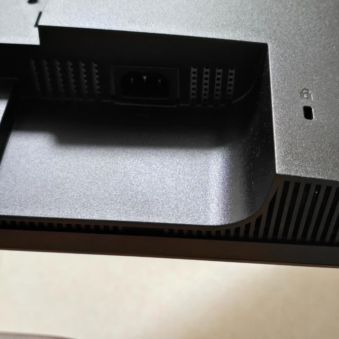 BenQ EW2780U （27インチ IPS 4K HDR10対応モニター）