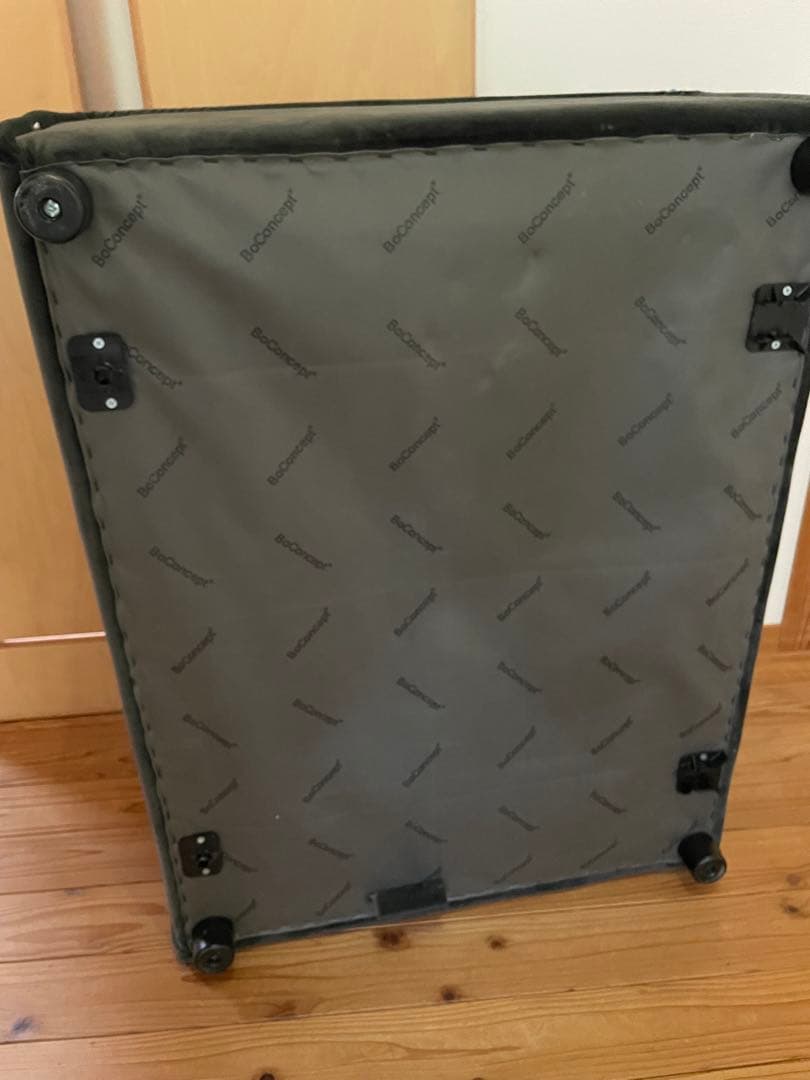 くまこ　Bo concept ボーコンセプト オットマン