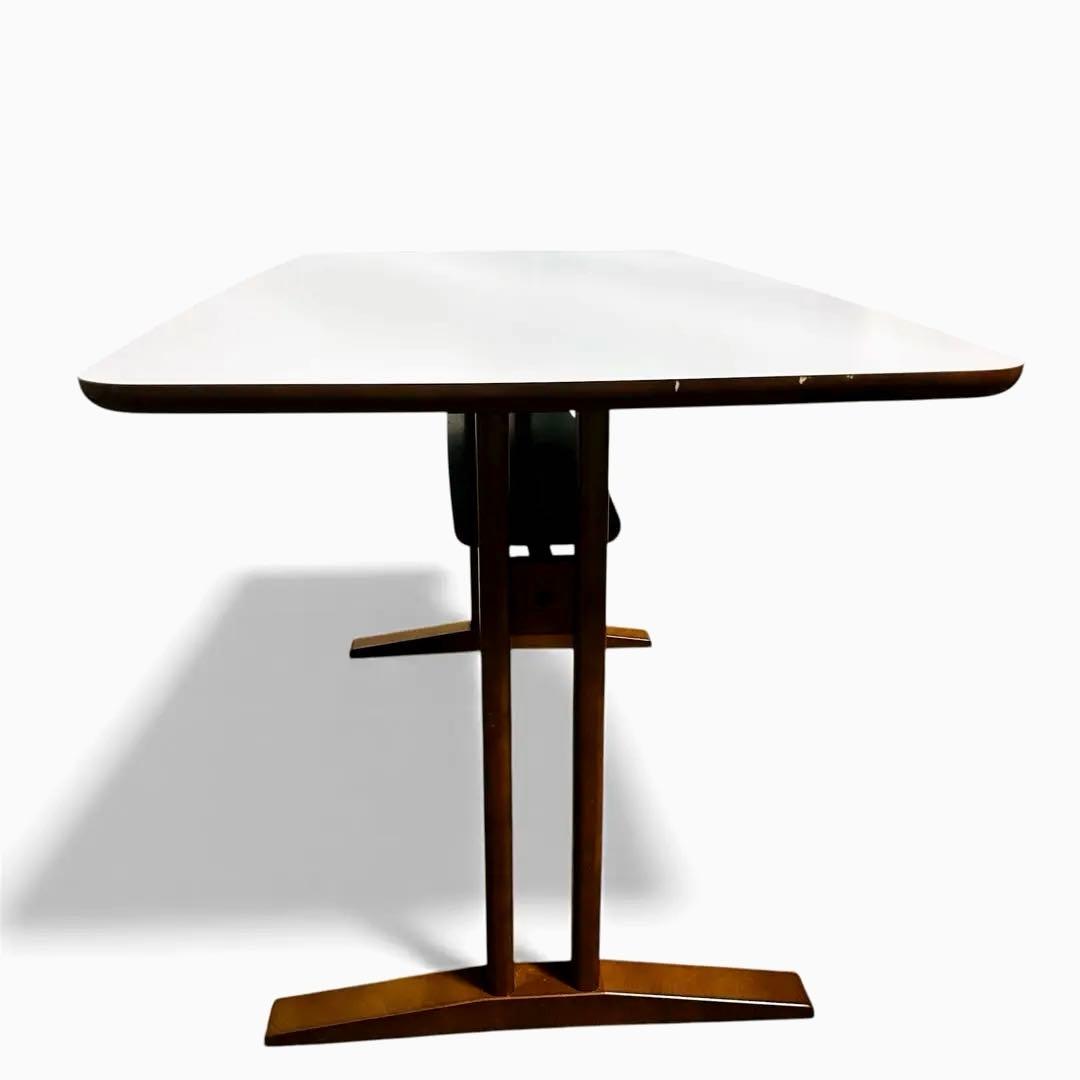 カリモク60+ カフェテーブル1200 T36420HW高級感あるモダンデザイン