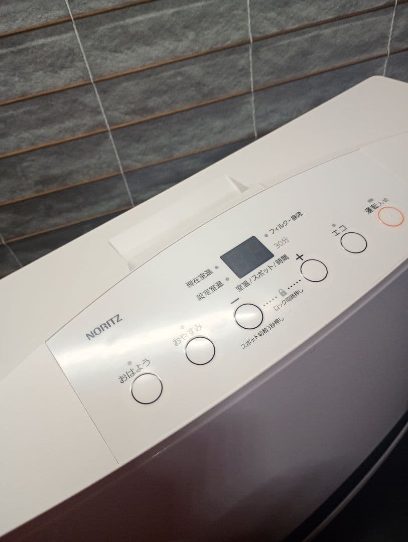 NORITZ ガスファンヒーター　GFH-4004S-W5　１７年　ＬＰガス用