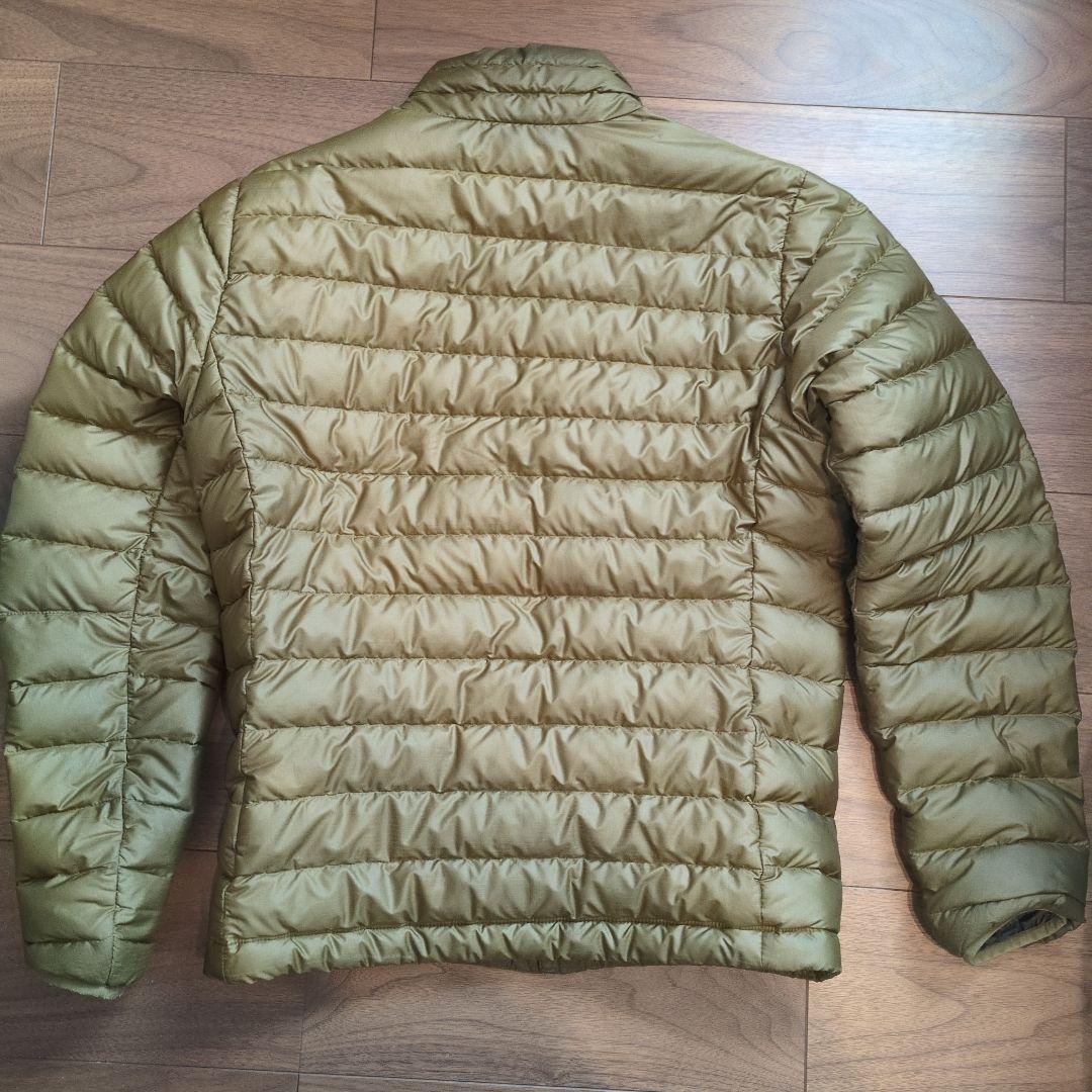 ※かかさま　patagonia ダウンジャケット オリーブ