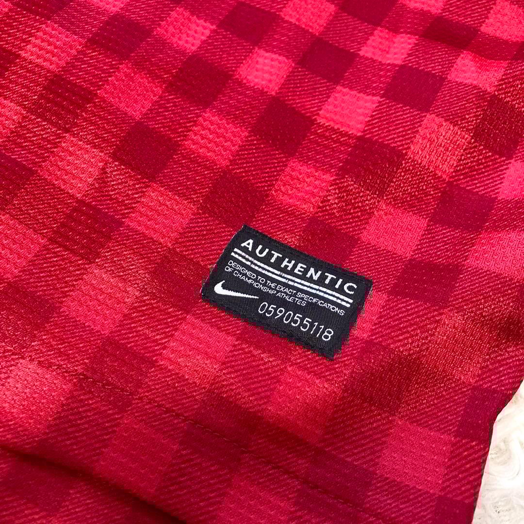 【美品】NIKE ユニフォーム　半袖　香川真司　マンチェスター・ユナイテッド　M