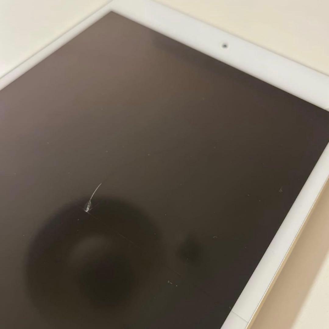 iPad mini4 Wi-Fiモデル 128GB 画面ひび割れあり 初期化済み