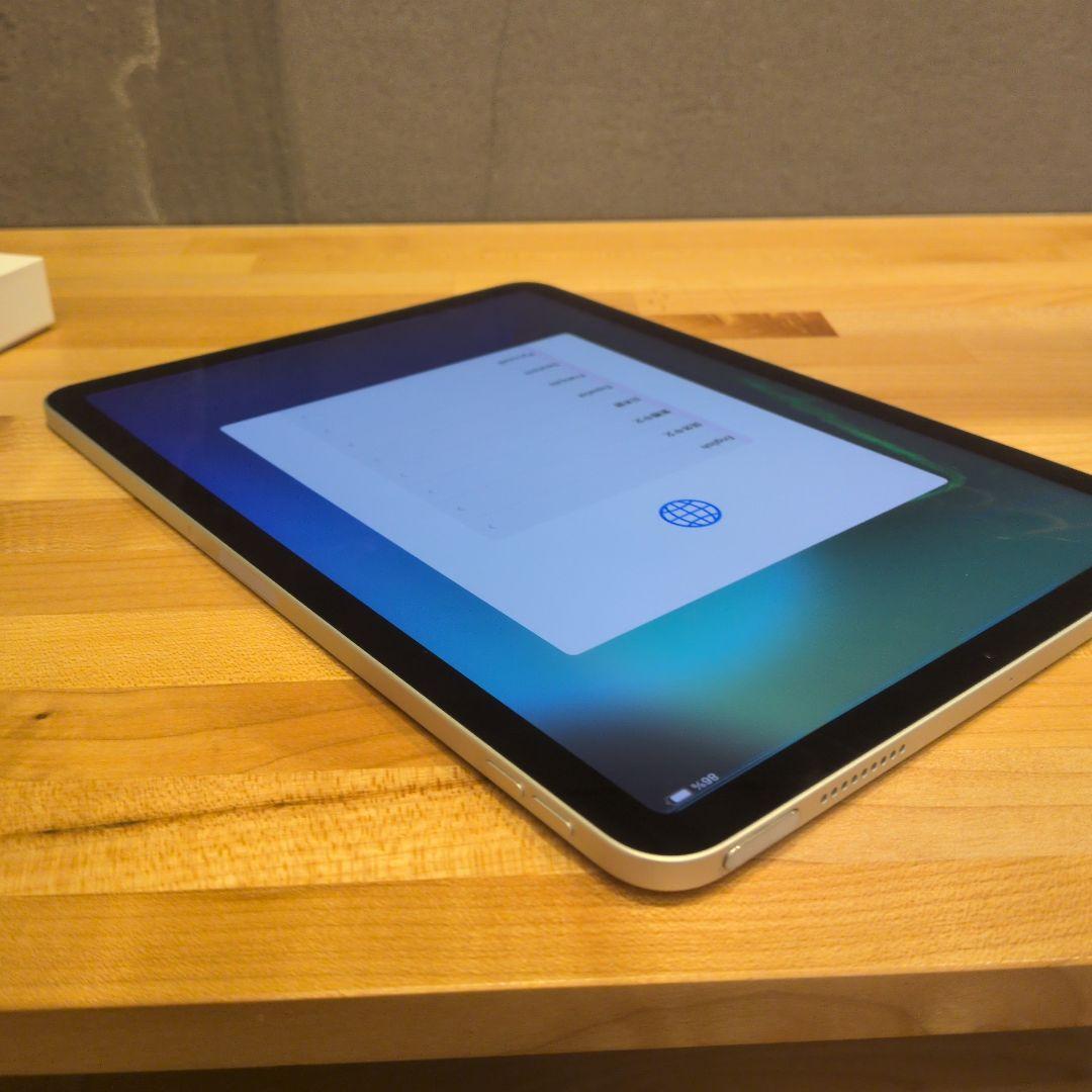 iPadair4本体 ジャンク+ Smart Keyboard　傷あり