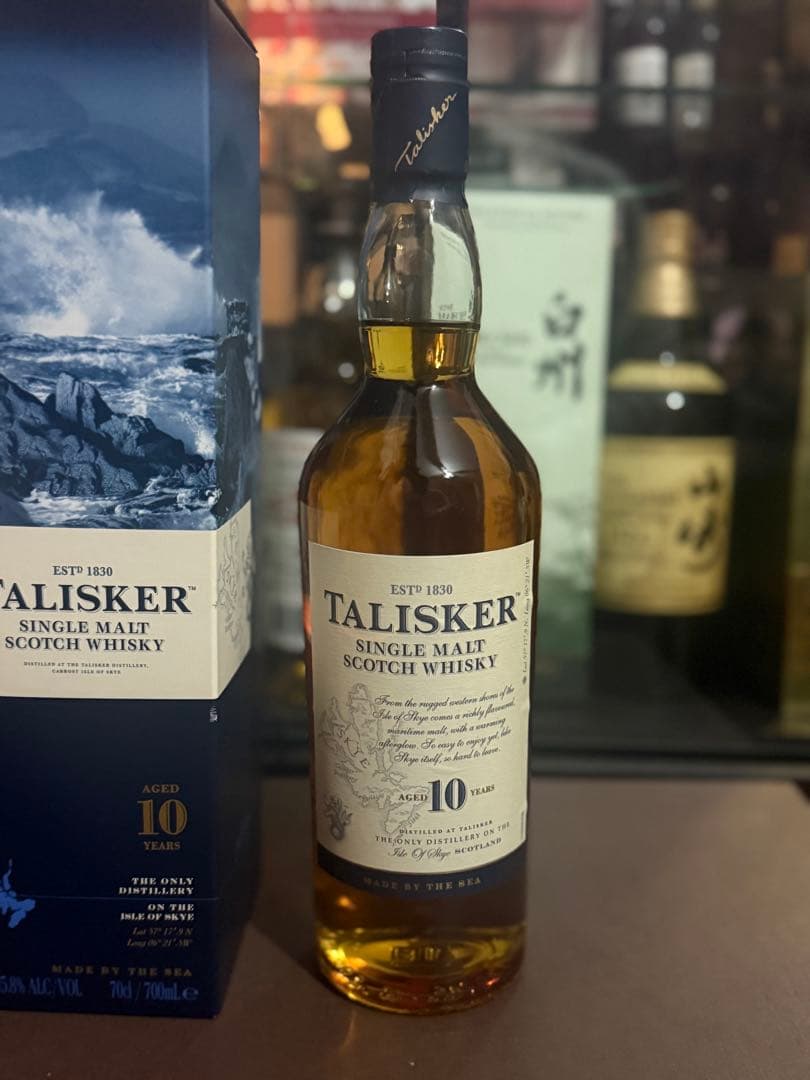 TALISKER 10年 シングルモルトウイスキー 700ml