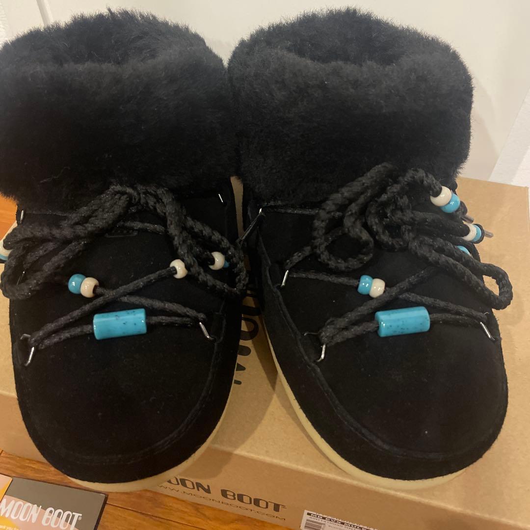MOON BOOT ムーンブーツ　ブラック ビーズ付き　美品　モカシン