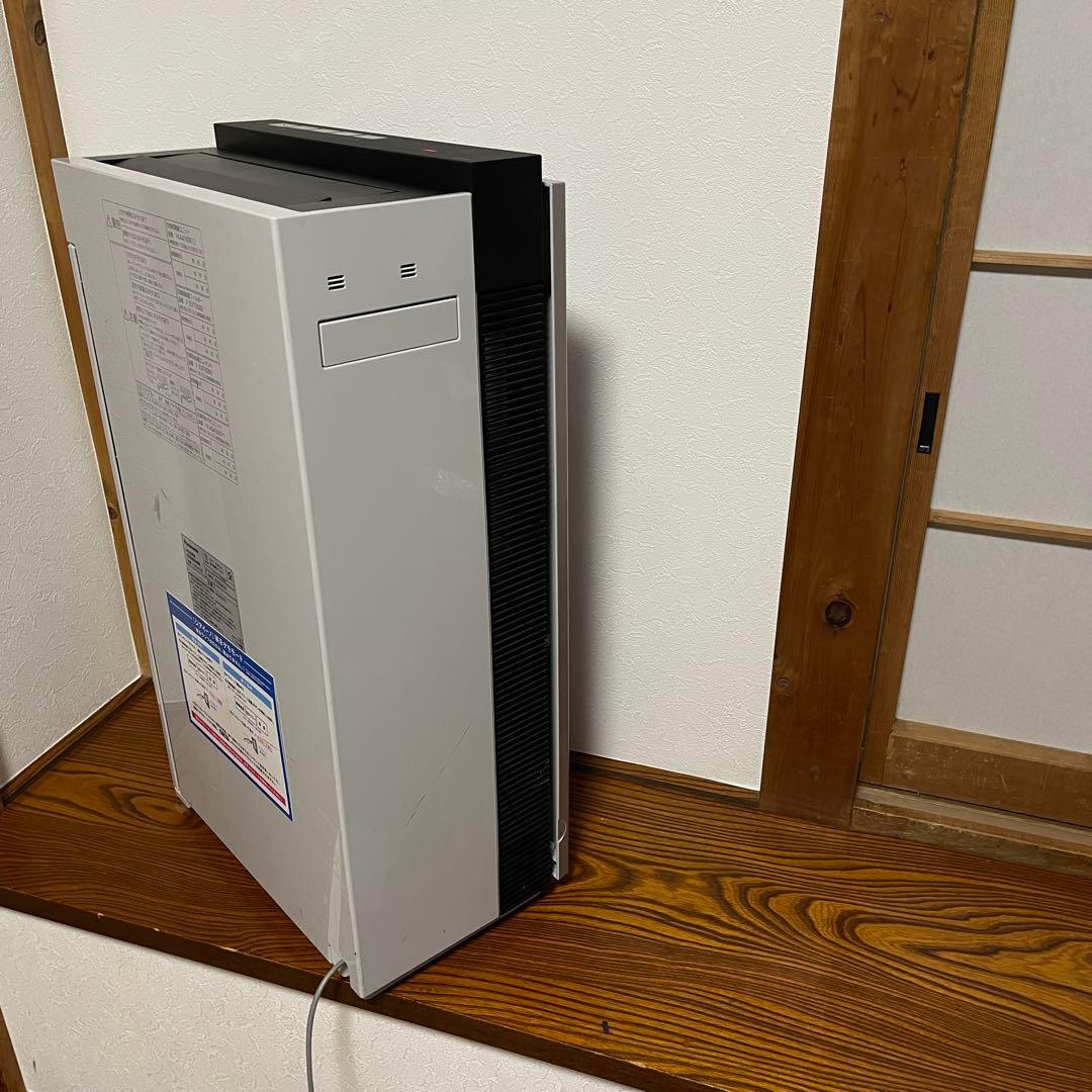 美品パナソニック 空間除菌脱臭機 ジアイーノ 19年式 花粉症対策動作品