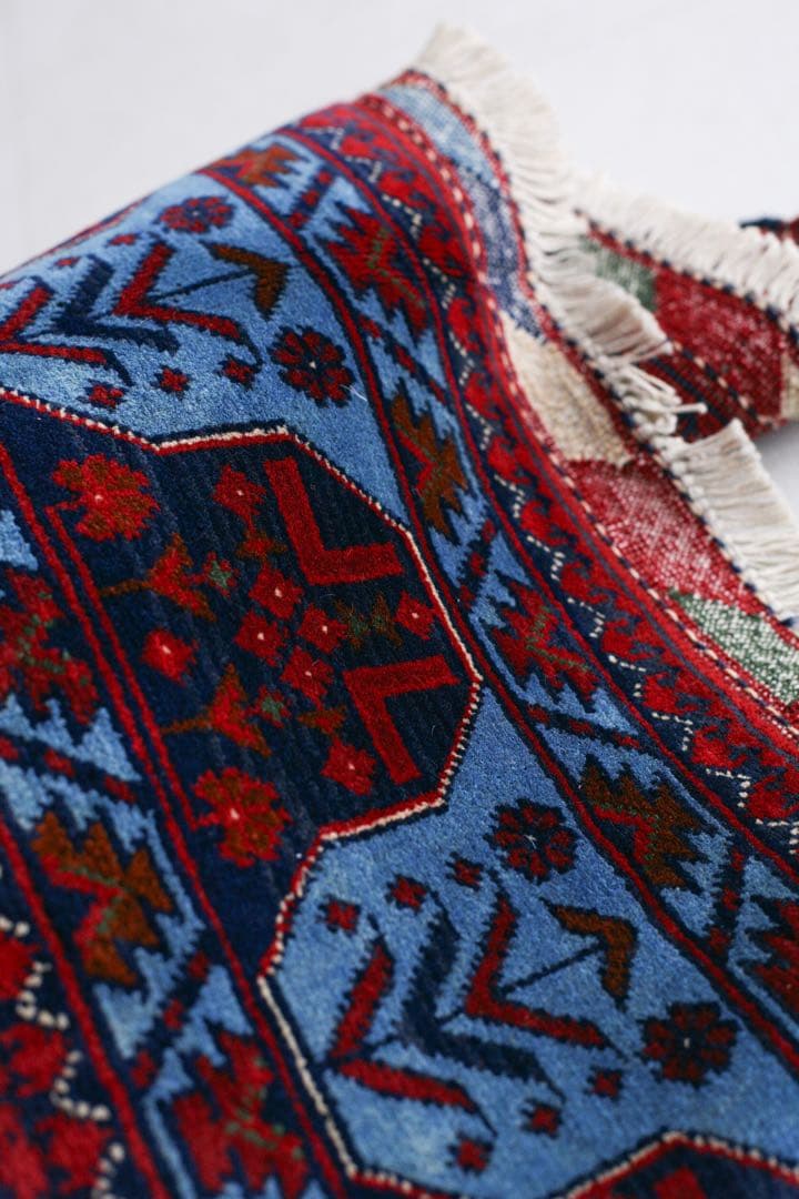 【新品】143cm×100cm アフガニスタン　トライバルラグ　ソファサイズ