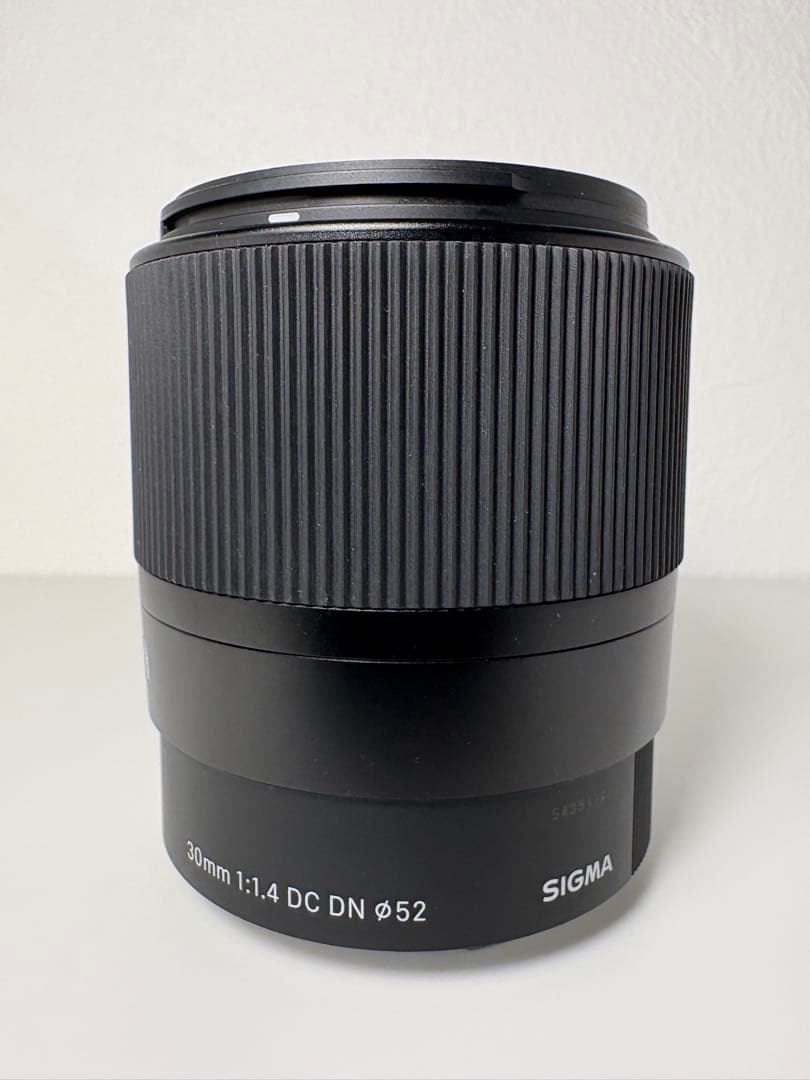 SIGMA 30mm F1.4 DC DN レンズ　ソニーEマウント