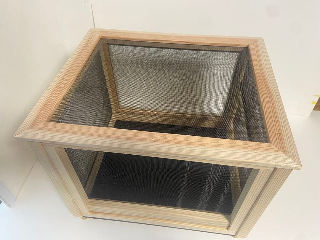 木製虫かご メッシュ窓付き　送料込み