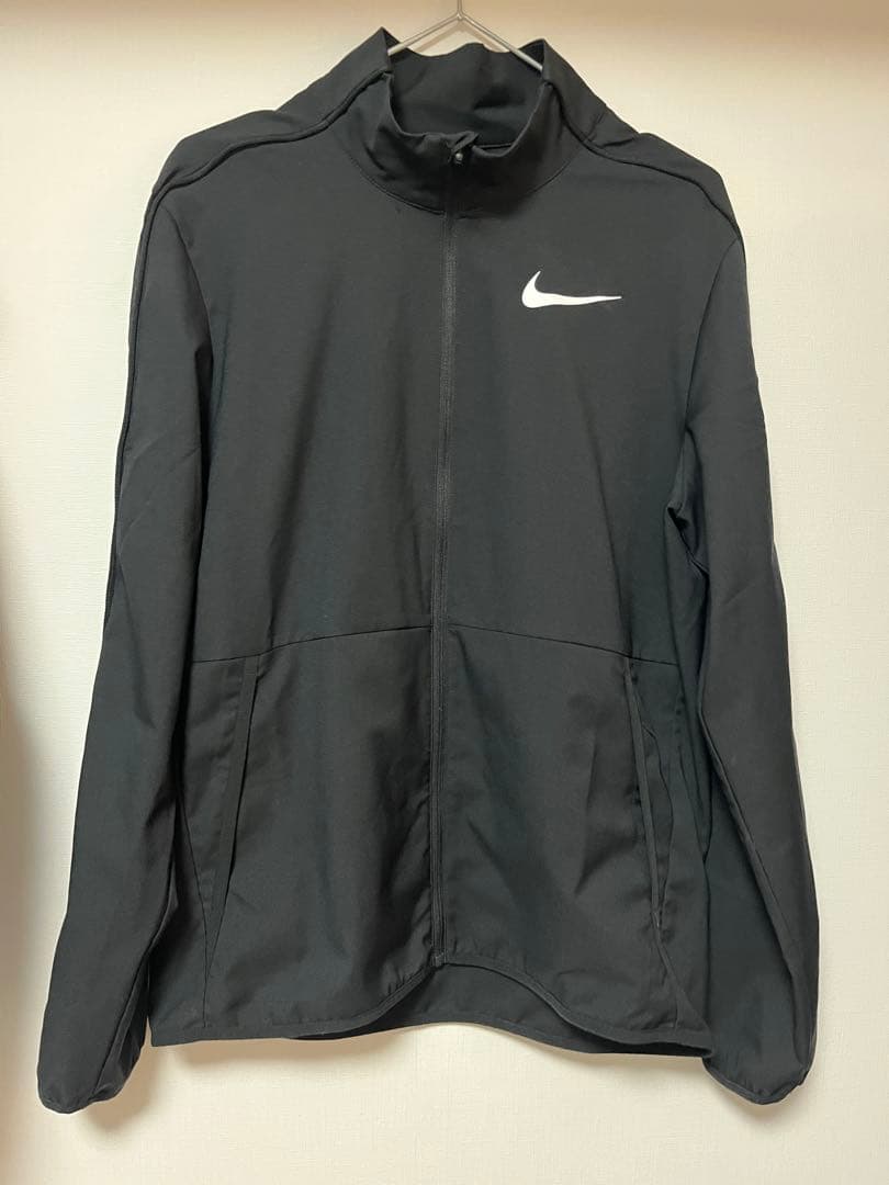 美品　Nike ジャージ上下セット DRIFIT 上Ｍ　下Sサイズ
