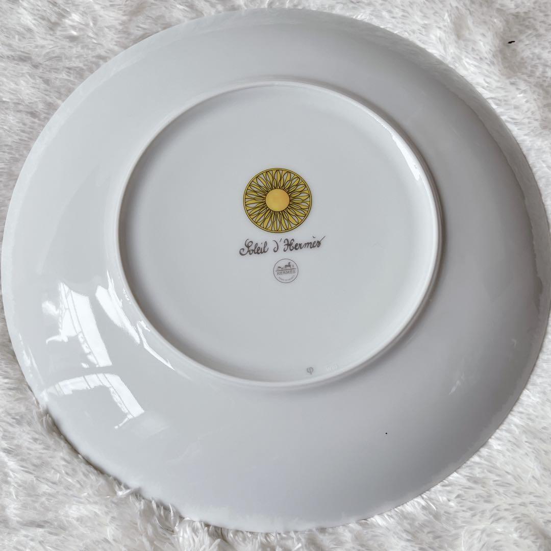 【極美品】HERMES　ソレイユ・ドゥ・エルメス デザートプレートNo2　2枚