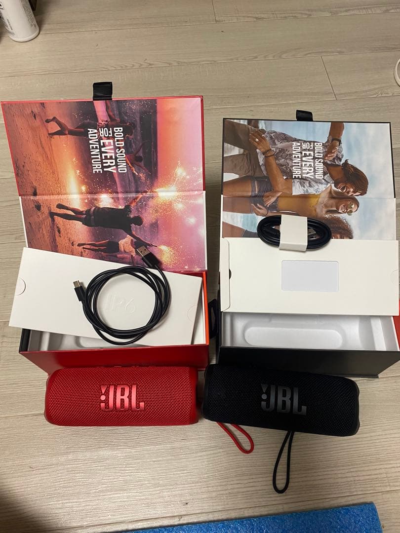 JBL FLIP6 ワイヤレススピーカー 赤 黒 セット 新品同様