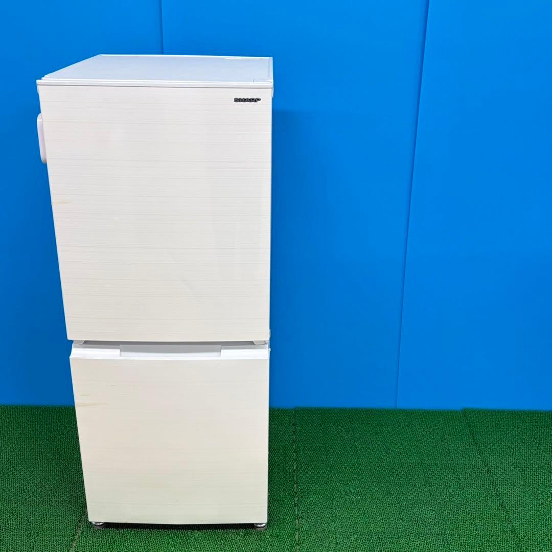 653 格安　半年保証付　SHARP 冷蔵庫　小型　一人暮らし　洗濯機も有