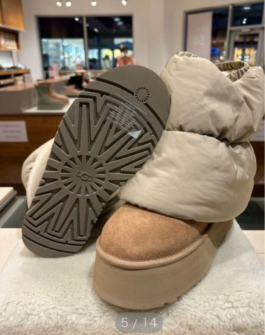 限定値下げUGG ✮厚底　ミニディッパー　プラットフォーム　ムートンブーツ