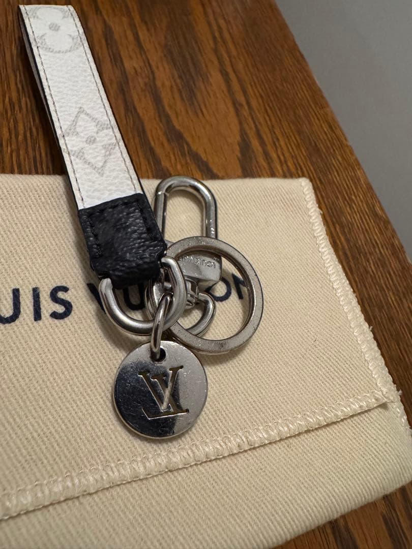LOUIS VUITTON キーホルダー・ドラゴンヌM82379 ルイヴィトン