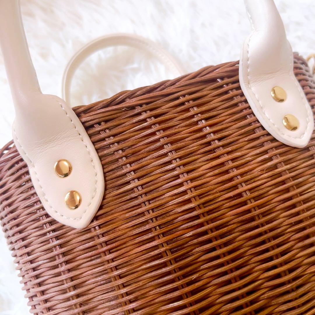 いく❣️ MARY QUANT ラタンカシメデイジー 2WAYミニトート