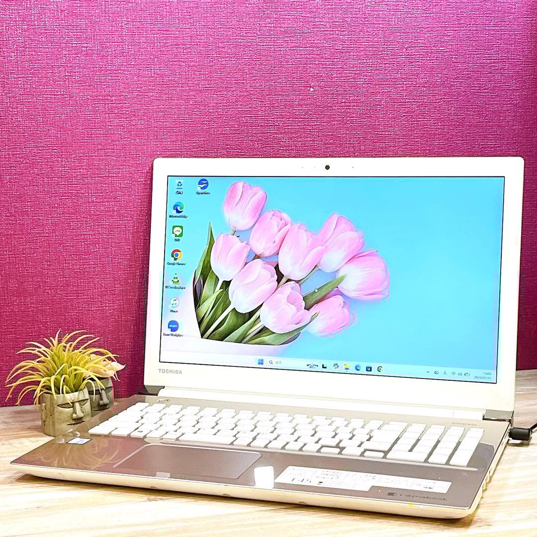 おしゃれゴールド✨6世代i5✨メモリ8G✨すぐ使えるノートパソコン✨カメラ✨美品