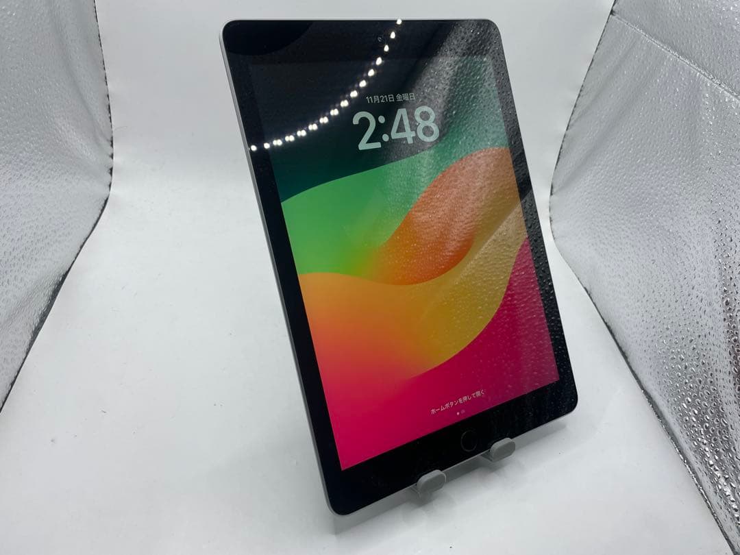 極美品 Apple iPad 第6世代 128GB wifiモデル #mn251