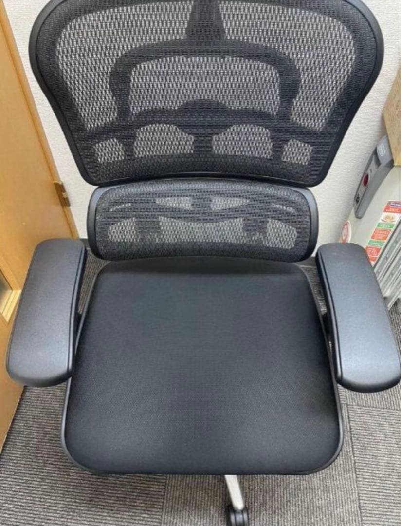 エルゴヒューマン ベーシック ヘッドレスト&ジャケットハンガー付