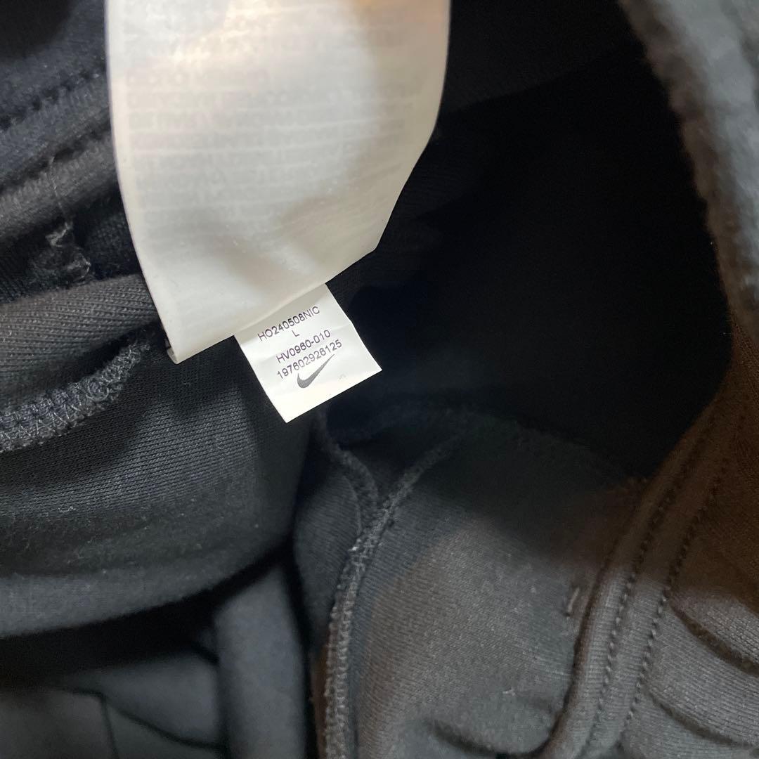 【最終値下げ】【試着のみ】Nike ブラック フルジップフーディ