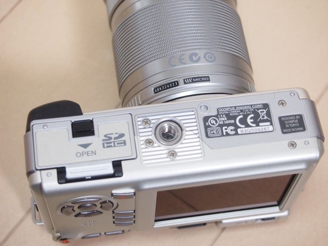 OLYMPUS PEN lite E-PL1 ミラーレス一眼デジタルカメラ