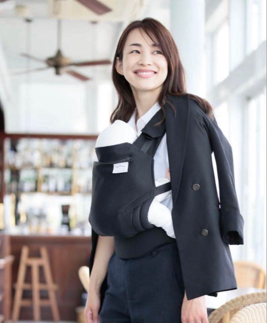 美品【別売りヘッドサポートつき】sun＆beach 抱っこ紐 メッシュ　ブラック