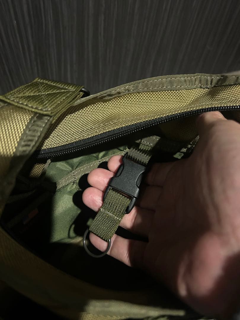 BRIEFING DAY TRIPPER Sショルダーバッグ限定復刻カラー