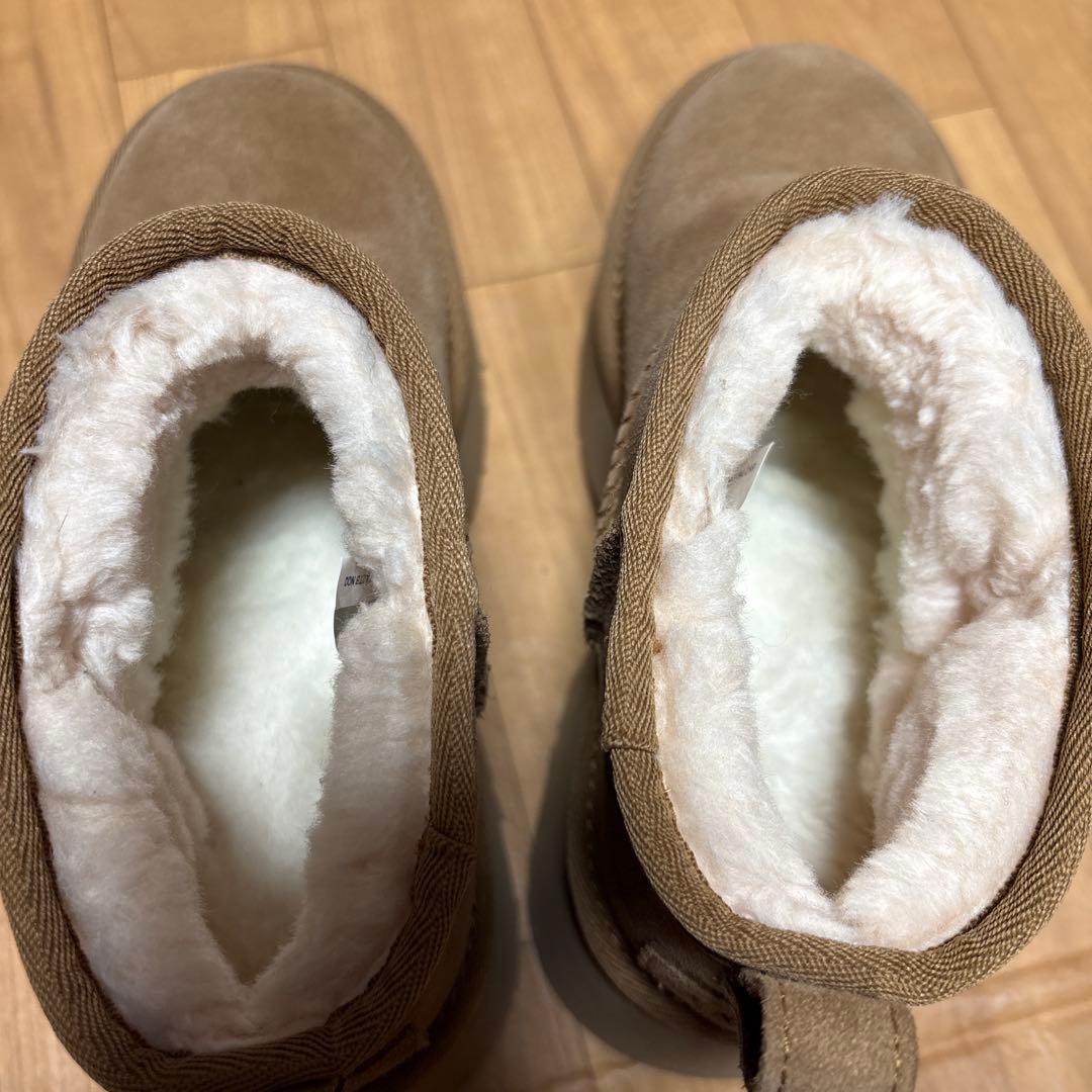 UGG ベージュ 厚底ブーツ