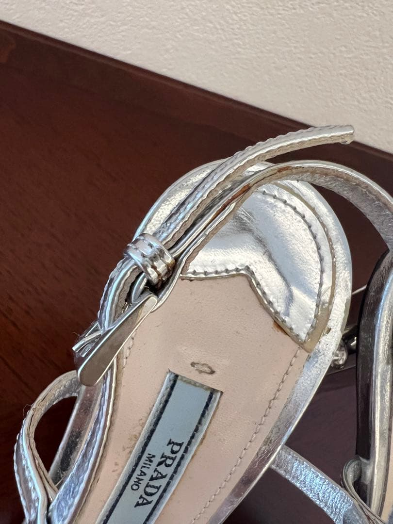 プラダ　サンダル　23センチ