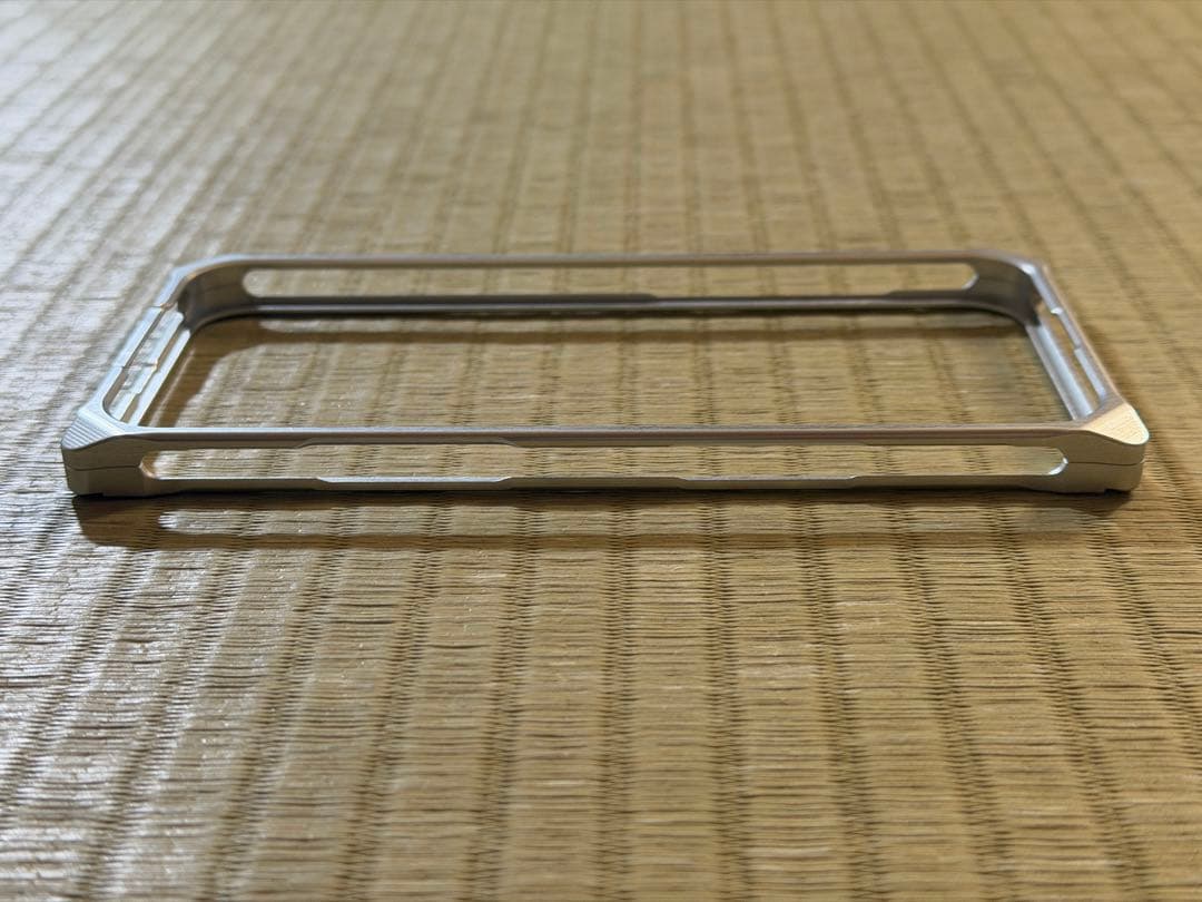 ソリッドバンパー for iPhone16 Pro Max