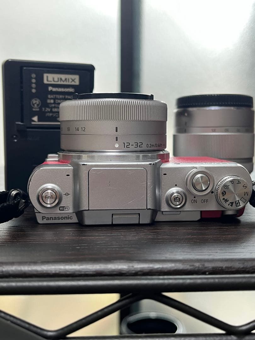 LUMIX G ミラーレスカメラ ピンク