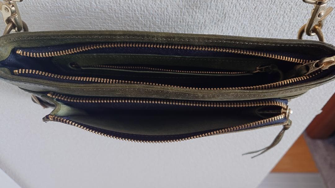 ＜中古美品＞ Ryu／2Wayレザーショルダーボディバッグ（グリーン）