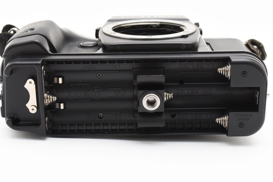 コンタックス Contax RTS III ボディ フィルムカメラ 8054