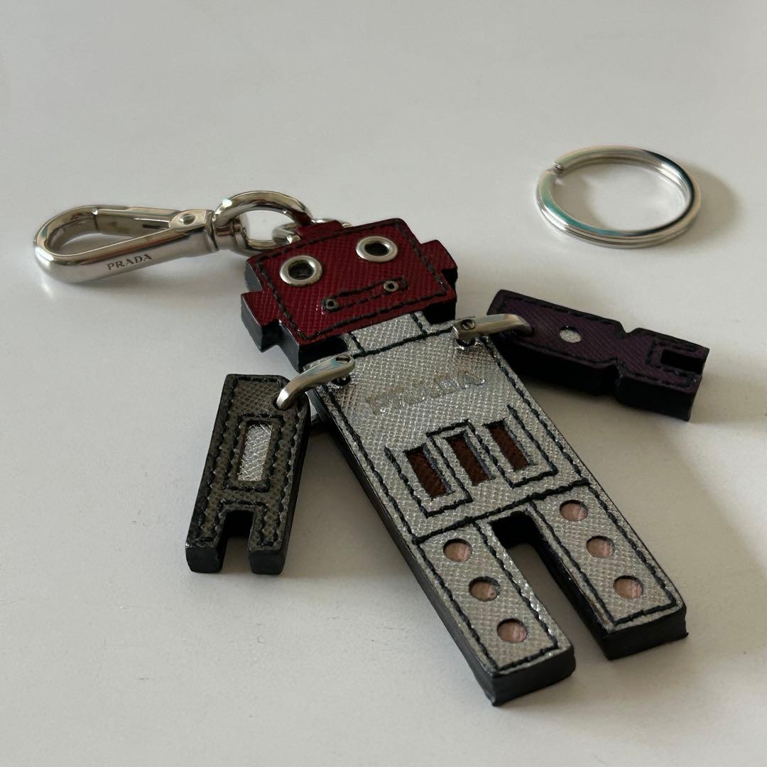 PRADA プラダ ロボットチャーム 2AR240 キーホルダー